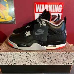 Jordan 4 Bred Reimagined Size 10.5
